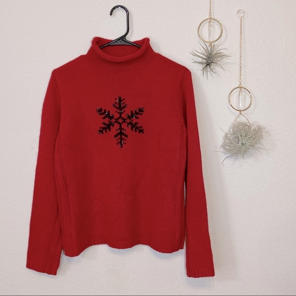 St. John’s Bay Red Turtleneck W/ Snowflake - Picture 3 of 6